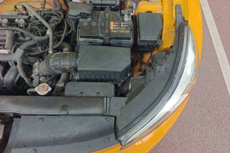 Used Kia kx1 Stonic 2019 1.4L Automatic Sport Edition China VI Engine Bay Left