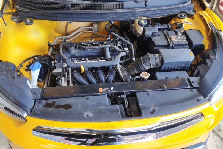 Used Kia kx1 Stonic 2019 1.4L Automatic Sport Edition China VI Engine Bay