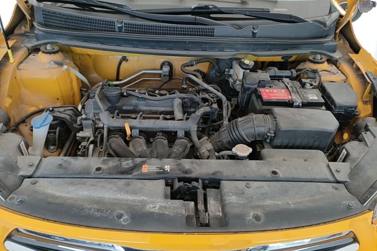 Used Kia kx1 Stonic 2019 1.4L Automatic Sport Edition China VI Engine Bay