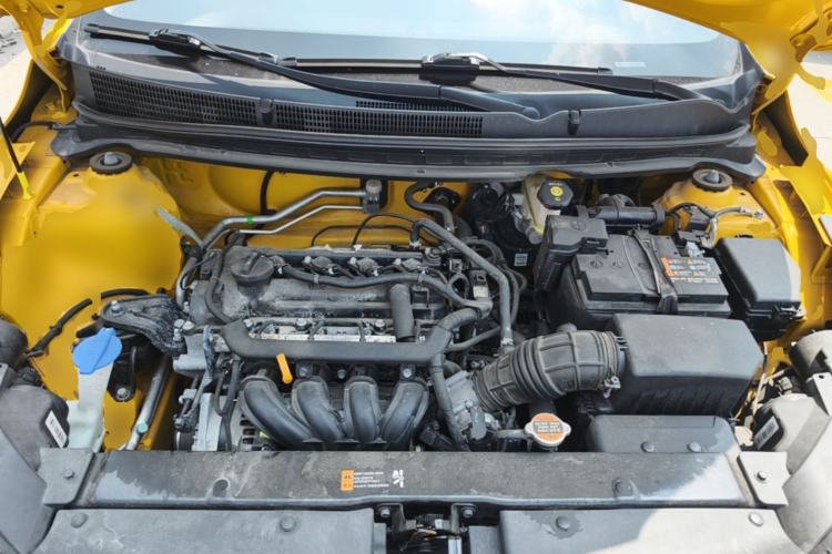 Used Kia kx1 Stonic 2019 1.4L Automatic Fun Edition China V Standard Engine Bay