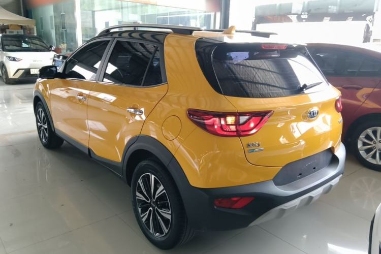 Used Kia kx1 Stonic 2019 1.4L Automatic Fun Edition China VI Exterior 2