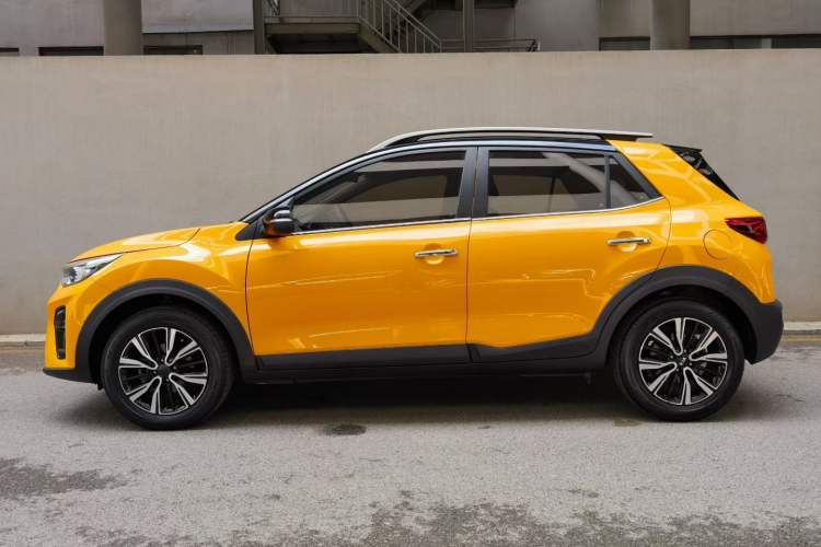 Used Kia kx1 Stonic 2019 1.4L Automatic Sport Edition China VI Exterior 2