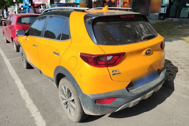 Used Kia kx1 Stonic 2019 1.4L Automatic Fun Edition China VI Exterior 2