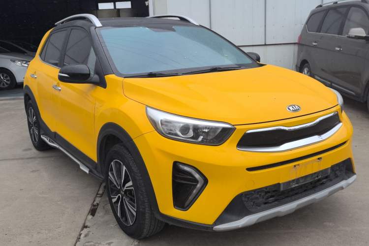 Used Kia kx1 Stonic 2019 1.4L Automatic Fun Edition China VI Exterior 2