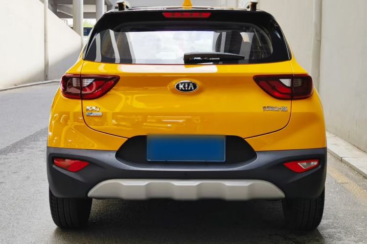 Used Kia kx1 Stonic 2019 1.4L Automatic Sport Edition China VI Exterior 3
