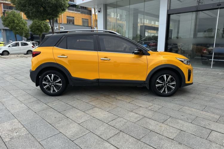 Used Kia kx1 Stonic 2019 1.4L Automatic Fun Edition China V Standard Exterior 3