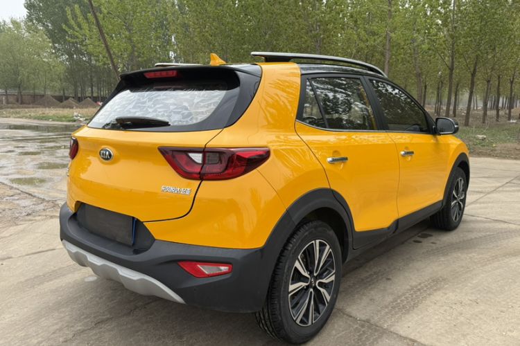 Used Kia kx1 Stonic 2019 1.4L Automatic Fun Edition China V Standard Exterior 4