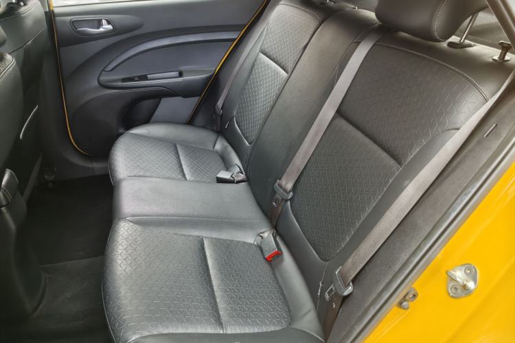 Used Kia kx1 Stonic 2019 1.4L Automatic Sport Edition China VI Exterior 6