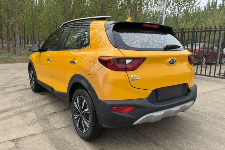Used Kia kx1 Stonic 2019 1.4L Automatic Fun Edition China V Standard Exterior 7