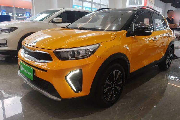 Kia kx1 Stonic 2019 1.4L Automatic Sport Edition China VI usata Guazi used car, China used car export, Used car for sale, Used cars, Cheapest cars for sale