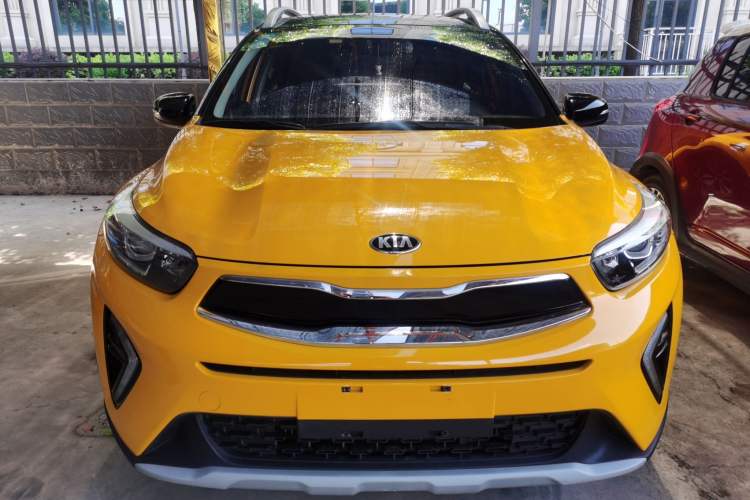 Used Kia kx1 Stonic 2019 1.4L Automatic Sport Edition China VI Front
