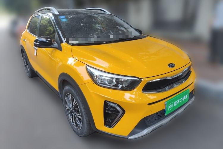Used Kia kx1 Stonic 2019 1.4L Automatic Sport Edition China VI Front Right 45 Deg