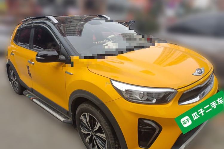 Used Kia kx1 Stonic 2019 1.4L Automatic Sport Edition China VI Front Right 45 Deg