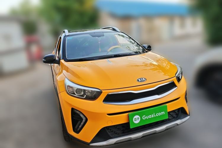 Used Kia kx1 Stonic 2019 1.4L Automatic Fun Edition China VI Front Right 45 Deg