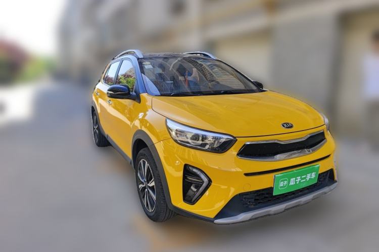 Used Kia kx1 Stonic 2019 1.4L Automatic Fun Edition China V Standard Front Right 45 Deg