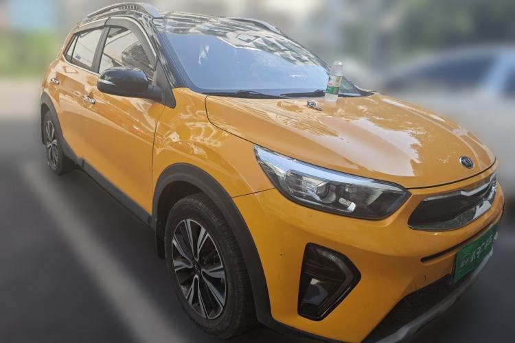 Used Kia kx1 Stonic 2019 1.4L Automatic Fun Edition China VI Front Right 45 Deg