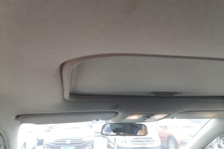 Used Kia kx1 Stonic 2019 1.4L Automatic Sport Edition China VI Headliner