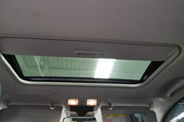 Used Kia kx1 Stonic 2019 1.4L Automatic Fun Edition China VI Headliner