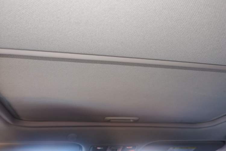 Used Kia kx1 Stonic 2019 1.4L Automatic Sport Edition China VI Headliner