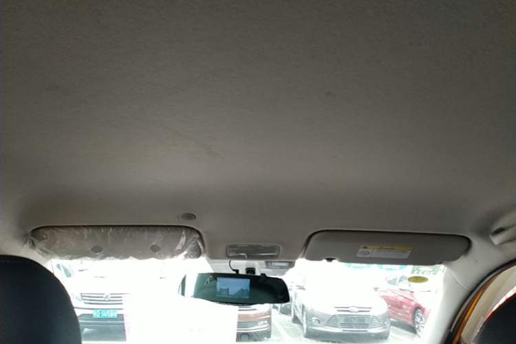 Used Kia kx1 Stonic 2019 1.4L Automatic Fun Edition China VI Headliner