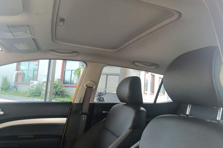 Used Kia kx1 Stonic 2019 1.4L Automatic Sport Edition China VI Headliner