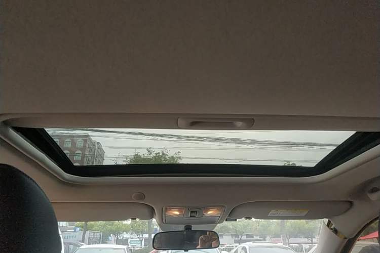 Used Kia kx1 Stonic 2019 1.4L Automatic Fun Edition China VI Headliner