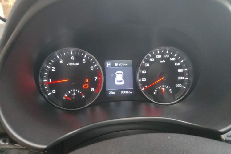Used Kia kx1 Stonic 2019 1.4L Automatic Sport Edition China VI Instrument Cluster