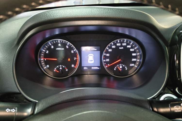 Used Kia kx1 Stonic 2019 1.4L Automatic Sport Edition China VI Instrument Cluster