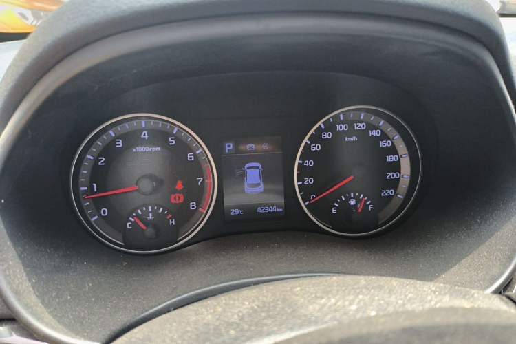 Used Kia kx1 Stonic 2019 1.4L Automatic Fun Edition China VI Instrument Cluster