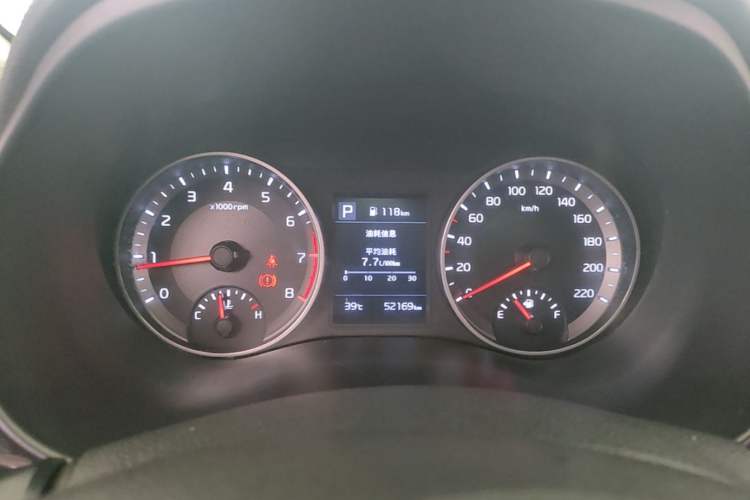 Used Kia kx1 Stonic 2019 1.4L Automatic Sport Edition China VI Instrument Cluster
