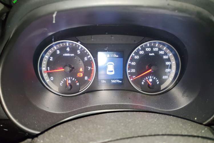 Used Kia kx1 Stonic 2019 1.4L Automatic Sport Edition China VI Instrument Cluster