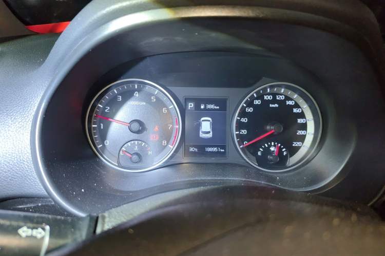 Used Kia kx1 Stonic 2019 1.4L Automatic Fun Edition China V Standard Instrument Cluster