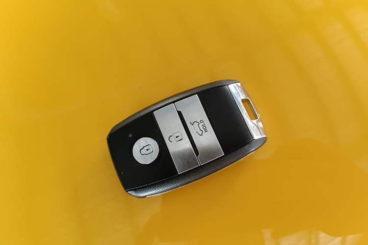 Used Kia kx1 Stonic 2019 1.4L Automatic Fun Edition China VI Interior 1