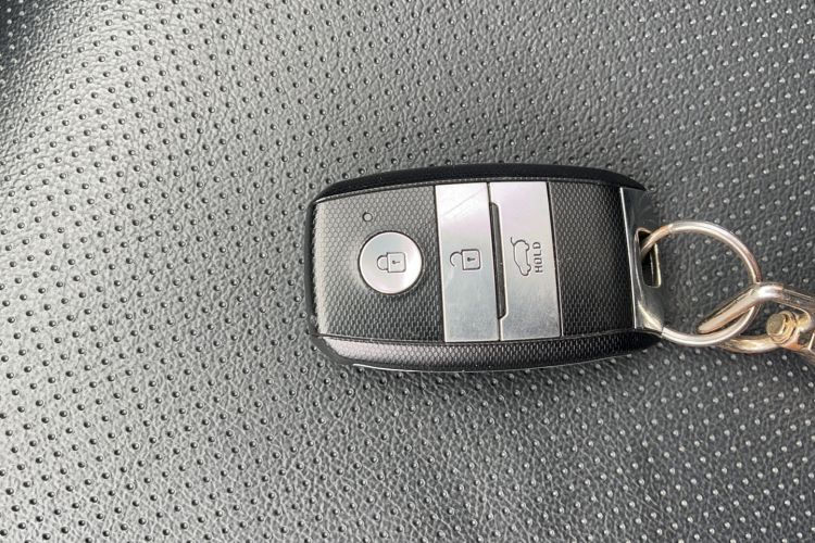 Used Kia kx1 Stonic 2019 1.4L Automatic Sport Edition China VI Interior 1