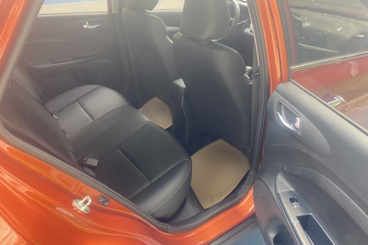 Used Kia kx1 Stonic 2019 1.4L Automatic Sport Edition China VI Interior 3
