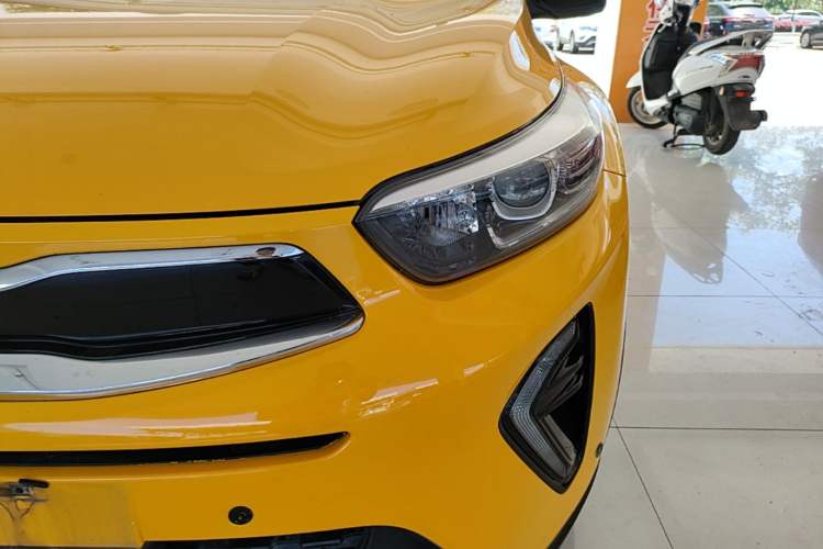 Used Kia kx1 Stonic 2019 1.4L Automatic Sport Edition China VI Left Front Headlight