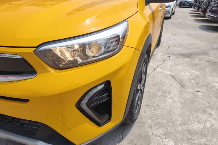 Used Kia kx1 Stonic 2019 1.4L Automatic Fun Edition China V Standard Left Front Headlight