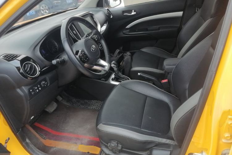 Used Kia kx1 Stonic 2019 1.4L Automatic Sport Edition China VI Left Front Seat