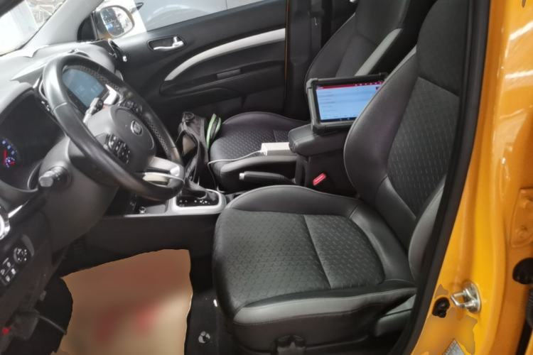 Used Kia kx1 Stonic 2019 1.4L Automatic Fun Edition China VI Left Front Seat