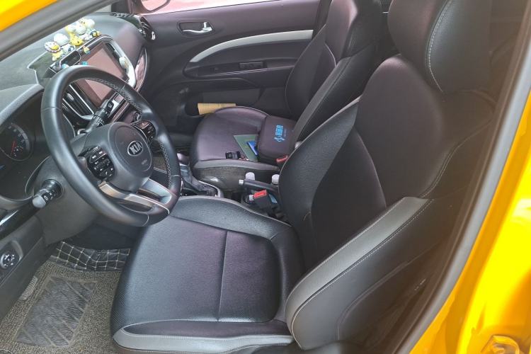 Used Kia kx1 Stonic 2019 1.4L Automatic Sport Edition China VI Left Front Seat