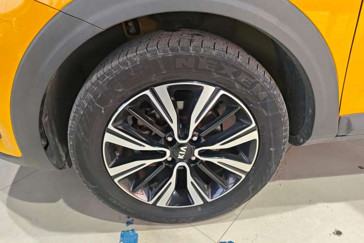 Used Kia kx1 Stonic 2019 1.4L Automatic Fun Edition China V Standard Left Front Wheel Hub