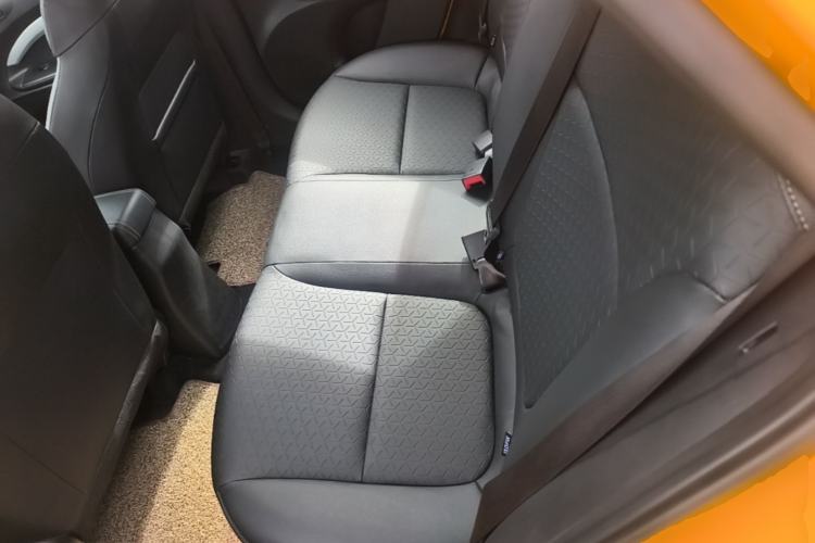 Used Kia kx1 Stonic 2019 1.4L Automatic Sport Edition China VI Left Rear Seat