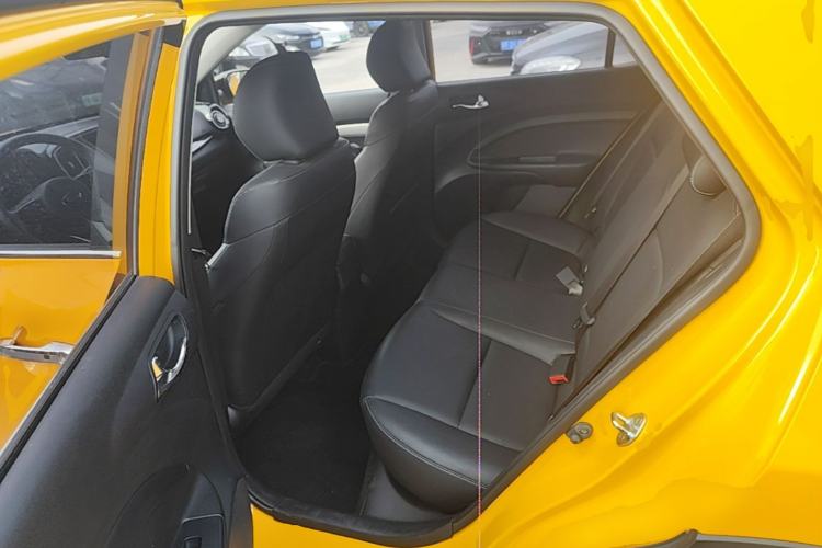 Used Kia kx1 Stonic 2019 1.4L Automatic Fun Edition China VI Left Rear Seat
