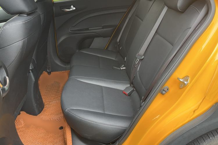 Used Kia kx1 Stonic 2019 1.4L Automatic Sport Edition China VI Left Rear Seat