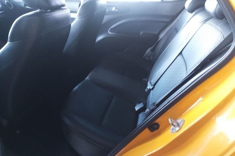 Used Kia kx1 Stonic 2019 1.4L Automatic Fun Edition China VI Left Rear Seat