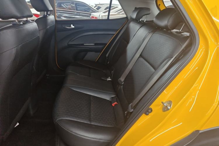 Used Kia kx1 Stonic 2019 1.4L Automatic Sport Edition China VI Left Rear Seat