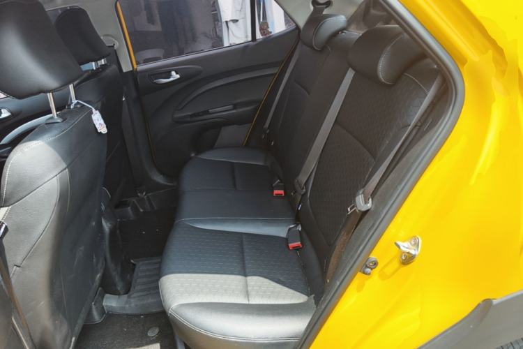 Used Kia kx1 Stonic 2019 1.4L Automatic Fun Edition China V Standard Left Rear Seat