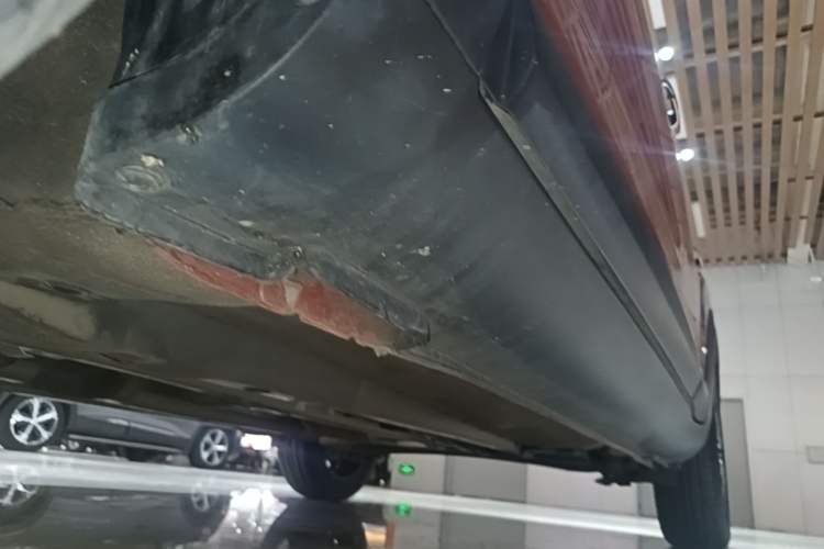 Used Kia kx1 Stonic 2019 1.4L Automatic Sport Edition China VI Left Side Sill