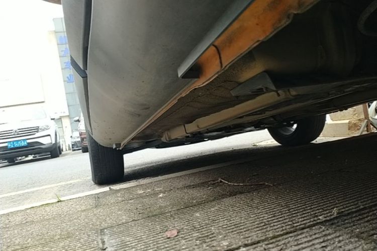 Used Kia kx1 Stonic 2019 1.4L Automatic Fun Edition China VI Left Side Sill