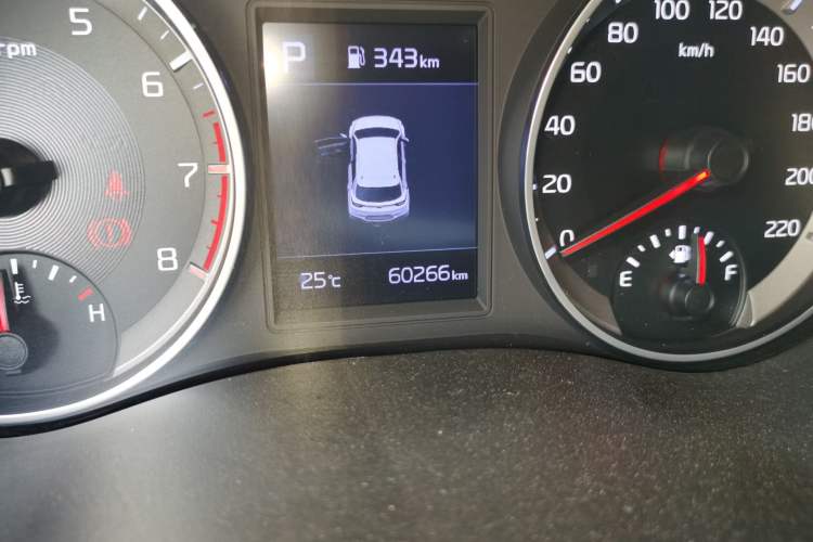 Used Kia kx1 Stonic 2019 1.4L Automatic Fun Edition China V Standard Odometer Close Up